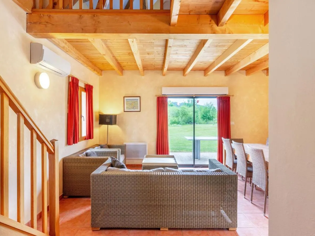 Holiday Home At Lacapelle Marival 0*, Lacapelle-Marival